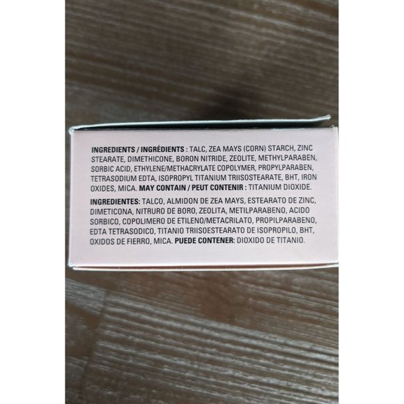 MARY KAY MINERAL POWDER FOUNDATION BEIGE 2 NEW IN BOX .28 oz - Picture 3 of 6